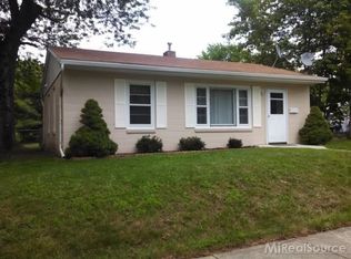7 4th St, Yale, MI 48097