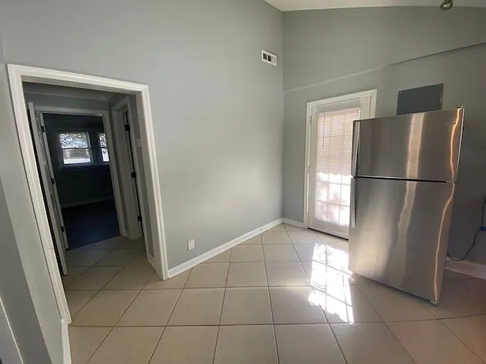 1112 Wellman Ave NE — Photo 6