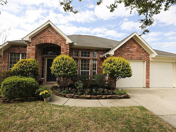 2nd image of 2902 Silverwood Park Ln