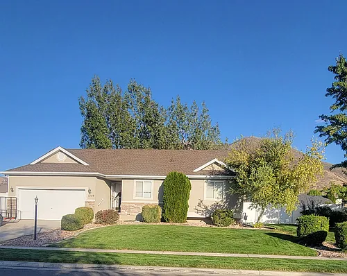 1759 S 2750 E Photo 1