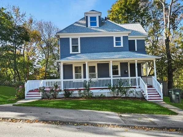 6 Wakefield St, Worcester, MA 01605