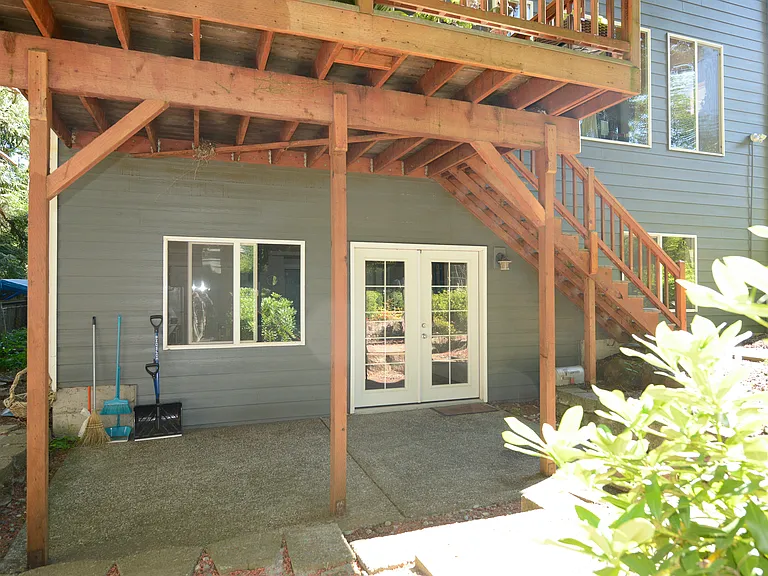 19706 N Park Ave N — Photo 9