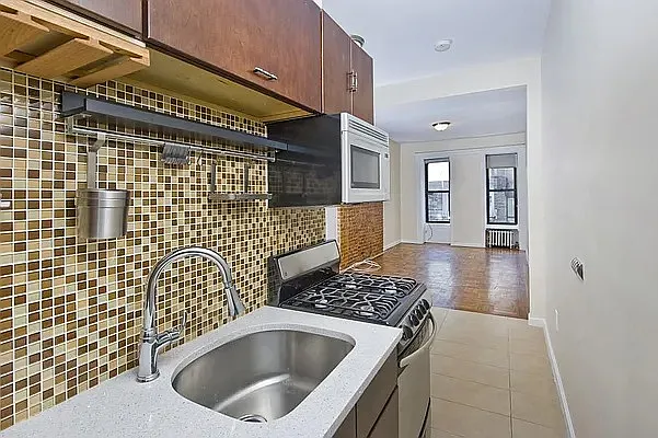 Rented by Brooklyn Rentals NYC | media 10