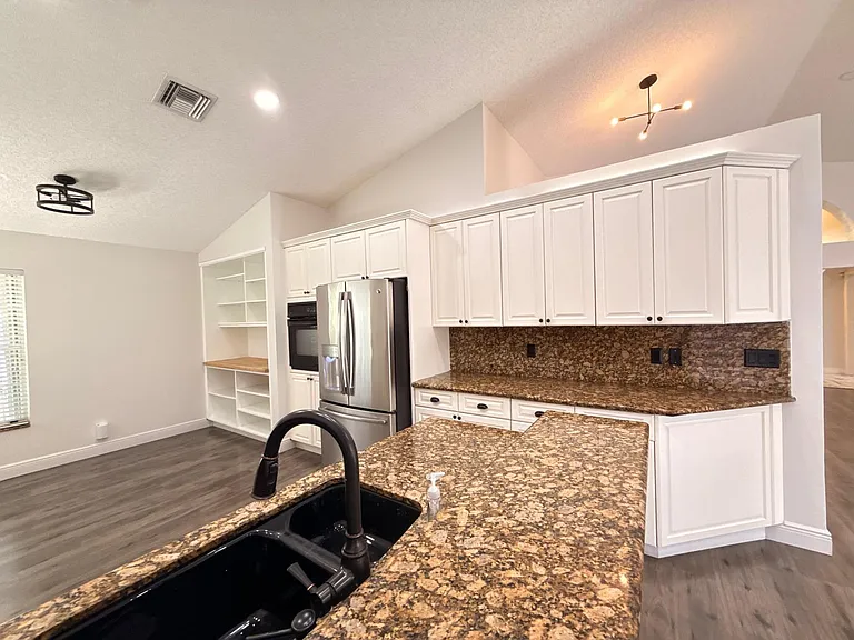 11042 Topeka Pl — Photo 20