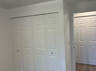 1925 Barnett St #1925, Bremerton, WA 98310