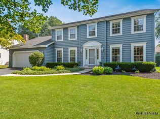 908 Savannah Cir, Naperville, IL