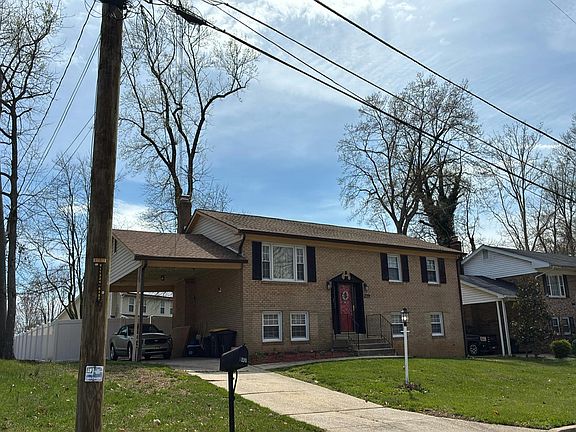 3rd image of 2709 Shawn Ct