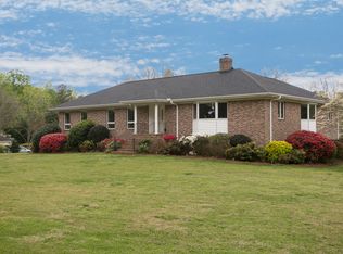 200 Club Dr, Simpsonville, SC 29681