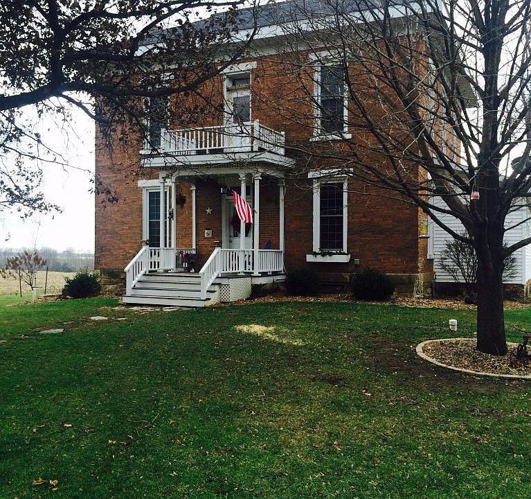 1st image of 25076 220th St