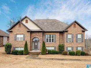699 Longwood Pl, Gardendale, AL 35071