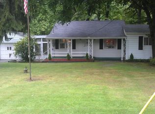 7058 Summit Dr, Canfield, OH 44406