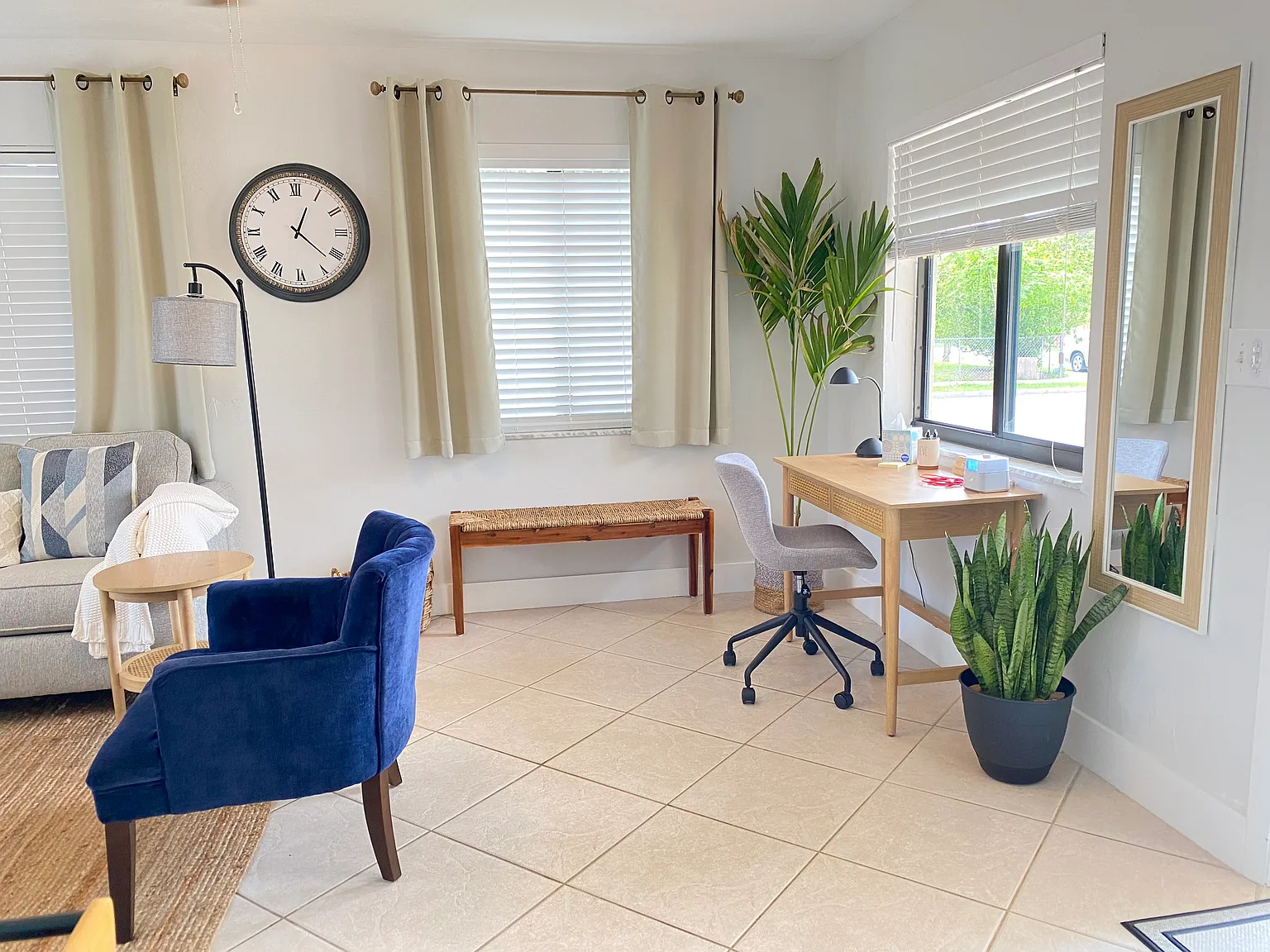2 bed, 850 sqft, $2,450 — Photo 4
