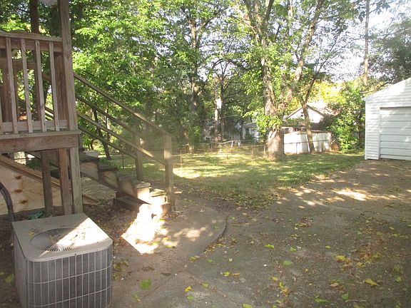 2nd image of 8223 Jefferson Ave