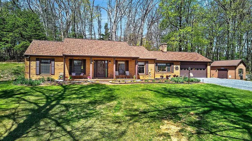 329 Red Hill Rd photo 1