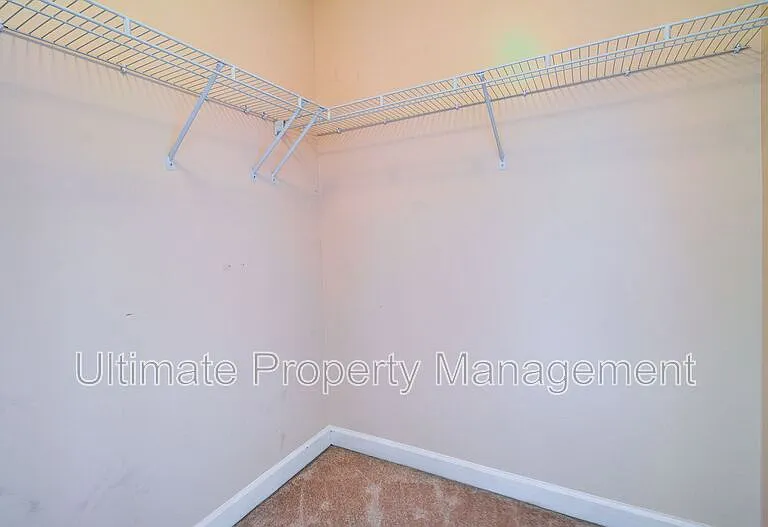 321 S Kerr Ave #102 — Photo 16