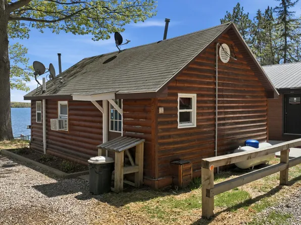 7444 N Pats Landing Rd #3, Hayward, WI 54843