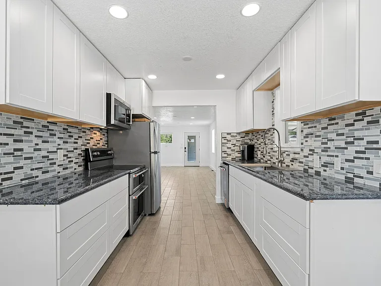 14420 E Wellesley Ave — Photo 12