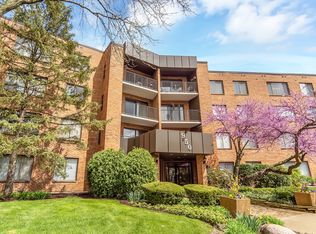 950 E Wilmette Rd Unit 325, Palatine, IL 60074