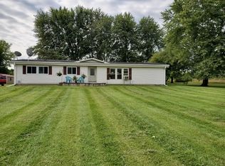 5725 E Inlow Springs Rd, Muncie, IN 47302