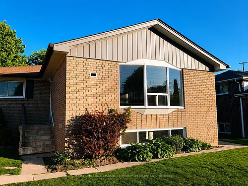 15 B Aurora Heights Dr Photo 1