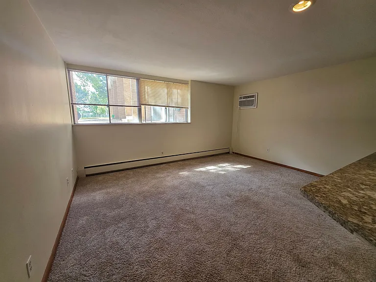 College Park — Photo 3