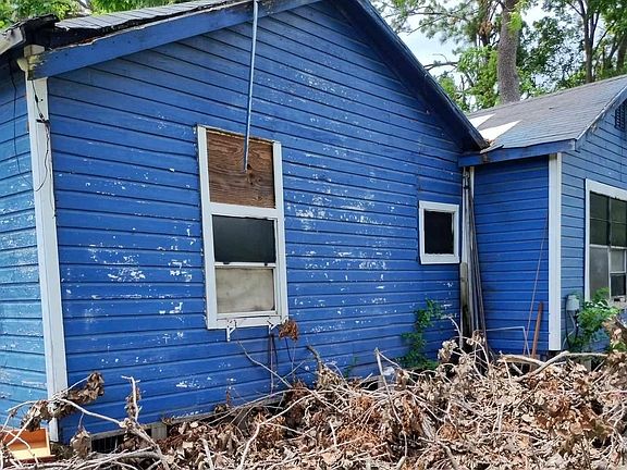 2nd image of 6907 Finch St