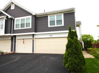 406 Gloria Ln, Oswego, IL 60543