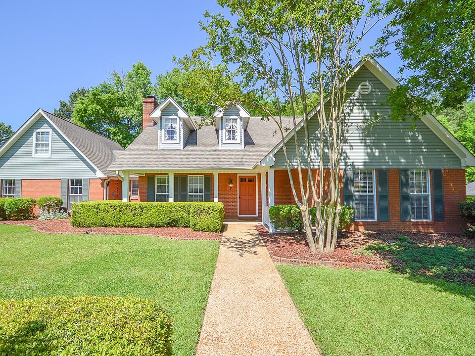 1st image of 101 Acorn Ln
