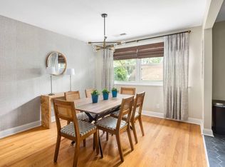 264 Grove St APT D, Charleston, SC 29403