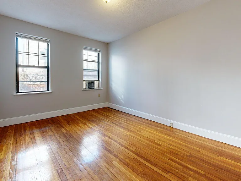 52 Clark Ave #2 — Photo 28
