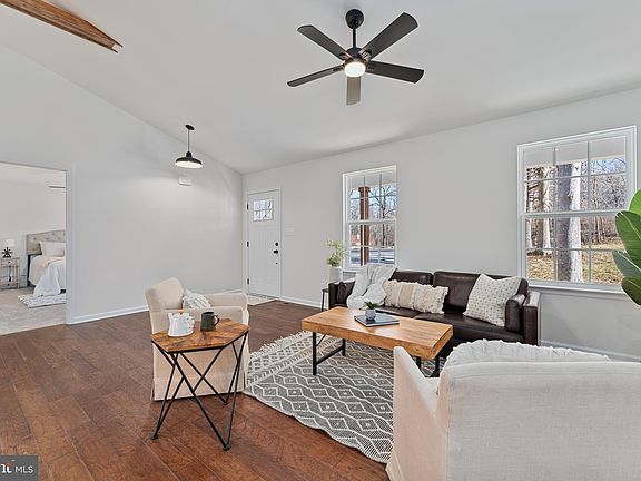 5th image of 7208 Sherwood Forest Dr