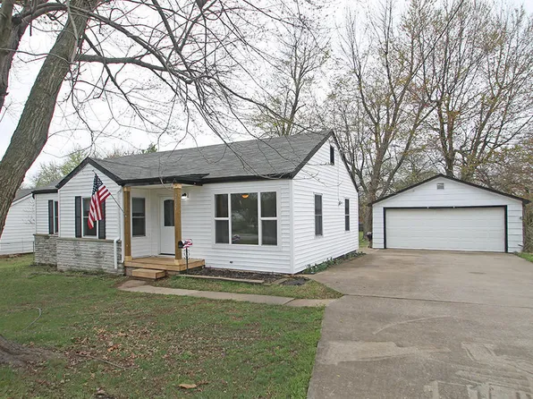 2111 S Missouri Avenue, Springfield, MO 65807