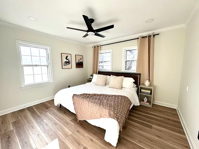 501 Hollis Rd — Photo 19