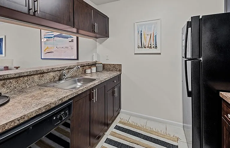 The Avant at Pembroke Pines Apartments — Photo 36