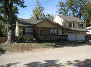 1427 Vista Ln STE A, Manhattan, KS 66502