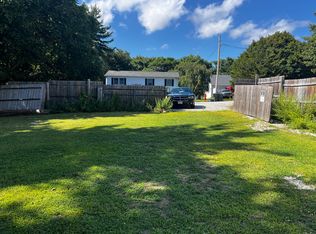 30 Margaret Street, New London, CT 06320