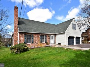 326 Three Mile Run Rd, Sellersville, PA 18960