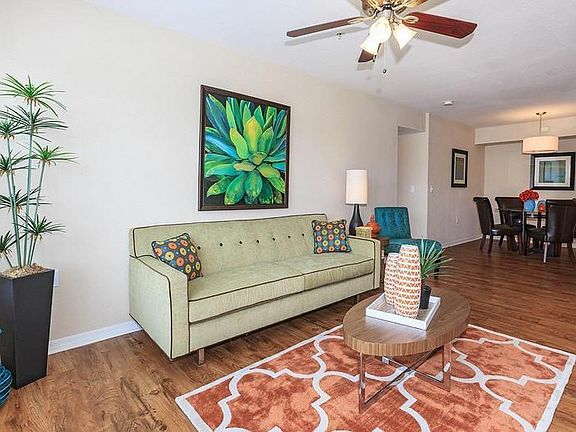 3rd image of 10220 Summer Palm Dr #15R102