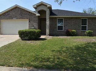 3200 Chalmette Ct, Forest Hill, TX 76140