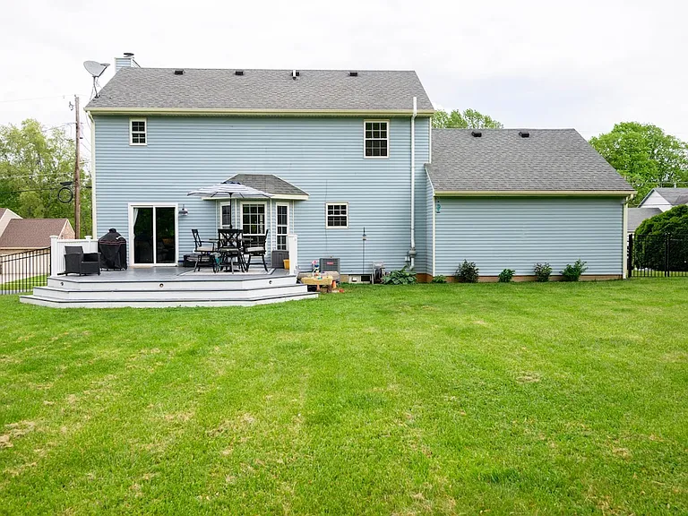 1802 Lakewood Dr — Photo 19