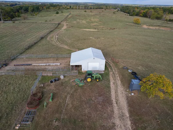 000 Lawrence 1230, Ash Grove, MO 65604