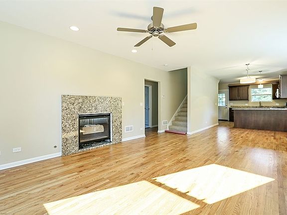 3rd image of 202 S Mason St