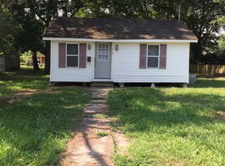 513 E 4th St, Jennings, LA 70546