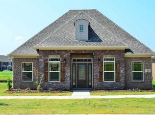 8 Sudworth Dr SW, Huntsville, AL 35824