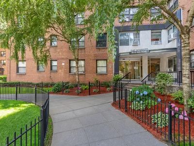 99-32 66th Rd #3P, Rego Park, NY, 11374