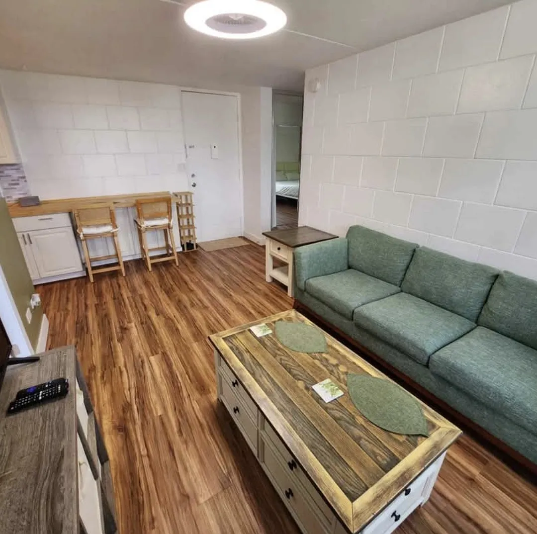 Building Photo - 2845 Waialae Ave #212