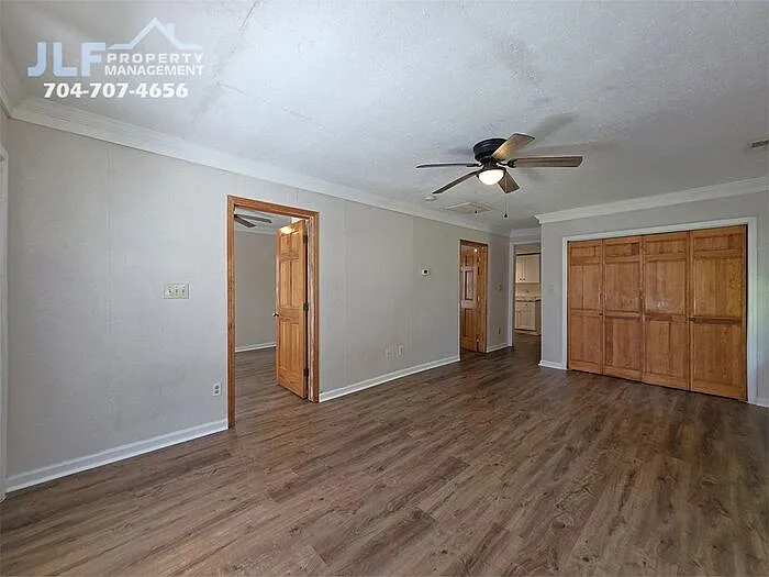 2 bed, 1.0 bath, 744 sqft, $1,150 — Photo 4