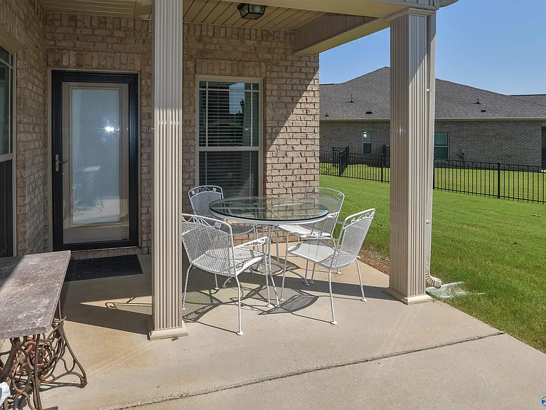 93 Cypress Grove Ln — Photo 13