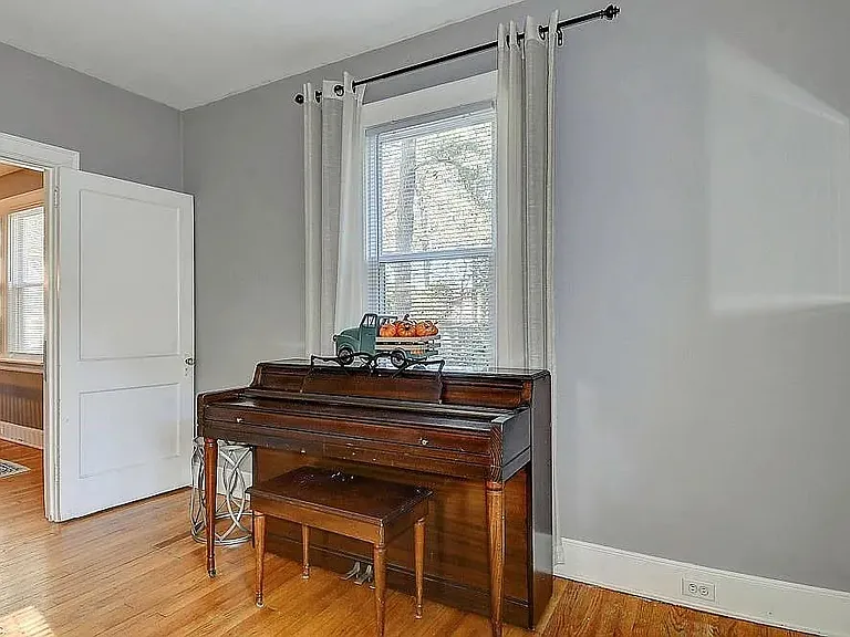 7604 Major Ave — Photo 42
