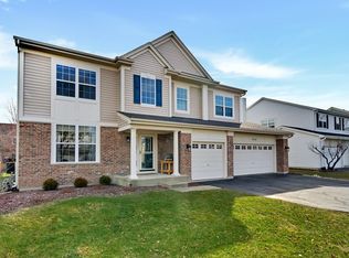 9724 Fairfield Rd, Huntley, IL 60142